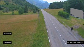 Webcam au col d'Ornon, dans la commune de Chantepérier. Vue orientée vers Ornon, en venant de Valbonnais