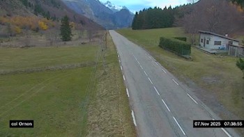Webcam au col d'Ornon, dans la commune de Chantepérier. Vue orientée vers Ornon, en venant de Valbonnais