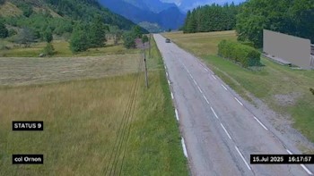 Webcam au col d'Ornon, dans la commune de Chantepérier. Vue orientée vers Ornon, en venant de Valbonnais