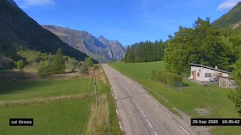 Webcam au col d'Ornon, dans la commune de Chantepérier. Vue orientée vers Ornon, en venant de Valbonnais